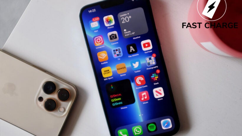 Fast Charge: Curved-screen phones are flat out wrong